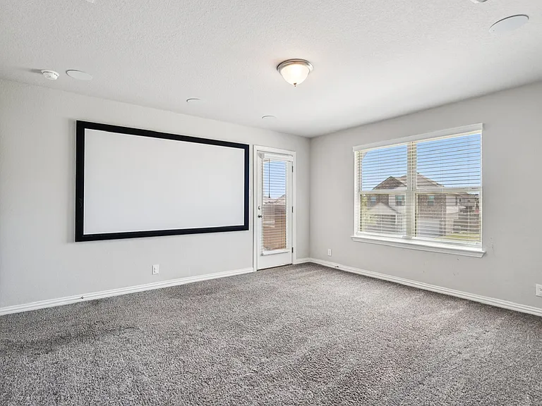 2034 Egret Ave — Photo 14