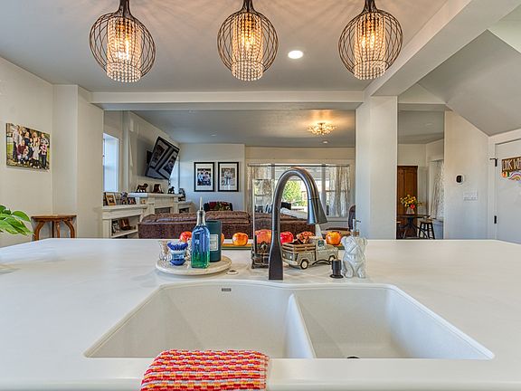 5th image of 800 Commerce Blvd #73521
