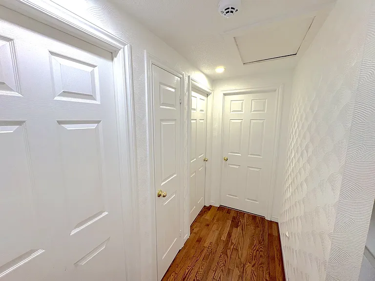 39 Elma St — Photo 16