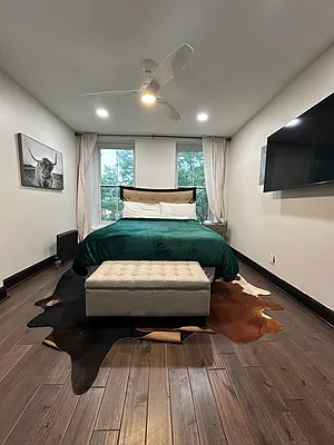 Rented by Brick&Mortar | media 16