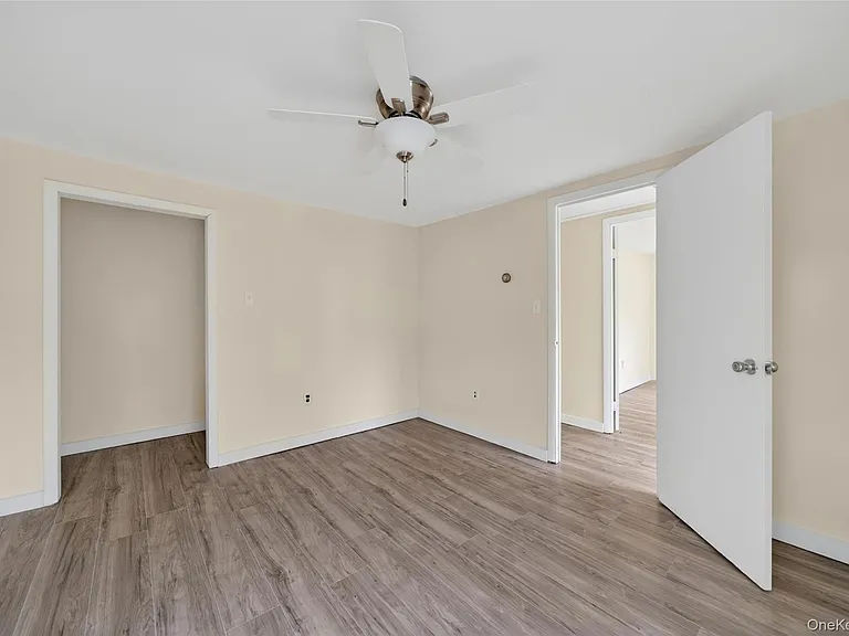 41 Rock Ridge Ave — Photo 19