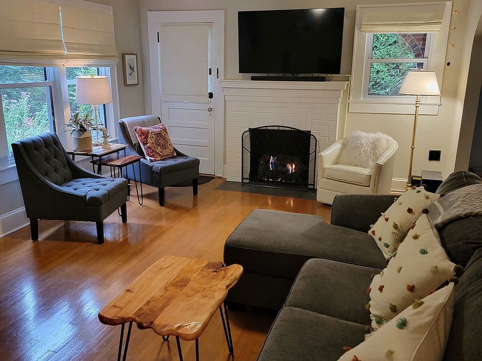 1st image of 103 East Ave
