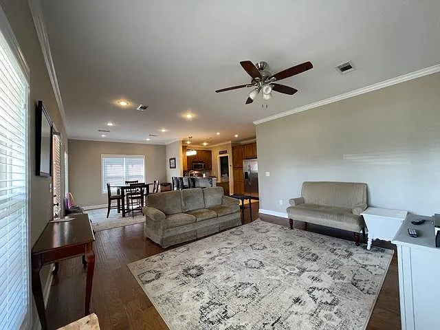 1317 Ashleys Dr — Photo 12