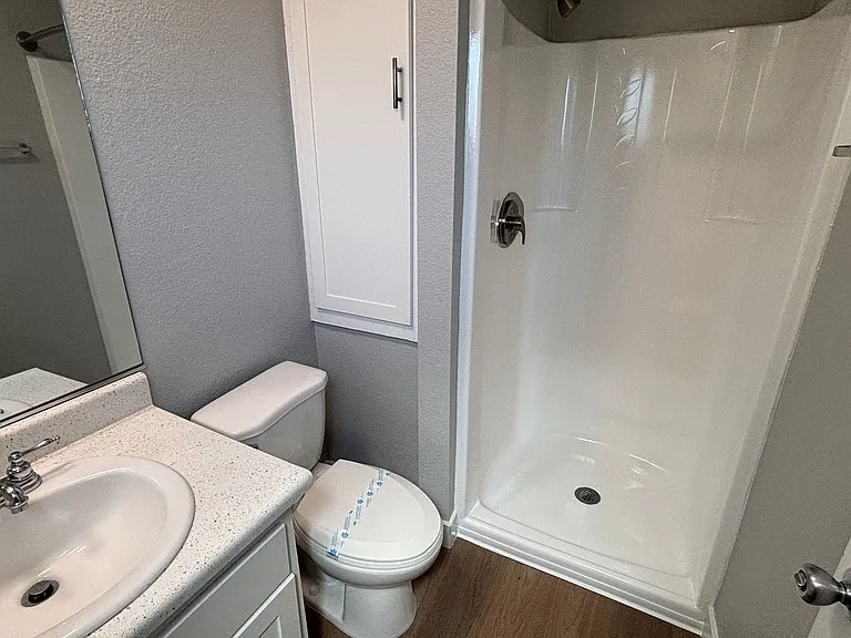 West Fifth Apartments — Photo 173