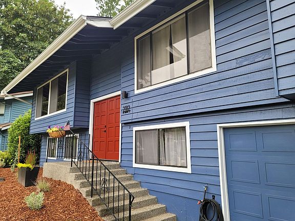 2nd image of 2182 NE Bartre Ct