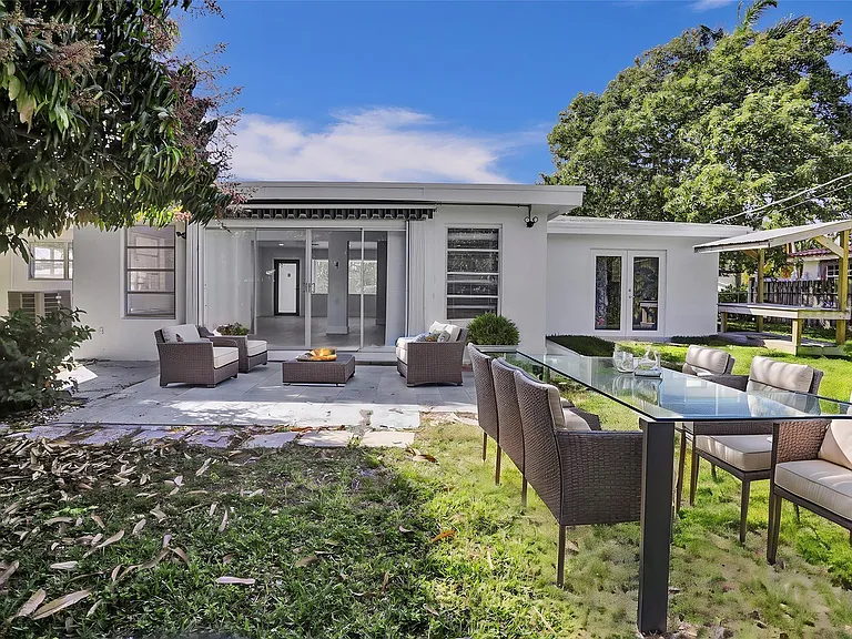 1013 SE 14th Ct — Photo 40