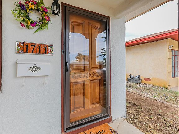 3rd image of 1711 Monte Vista Corte