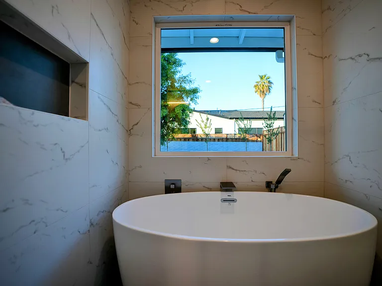 12548 Paseo Flores — Photo 17