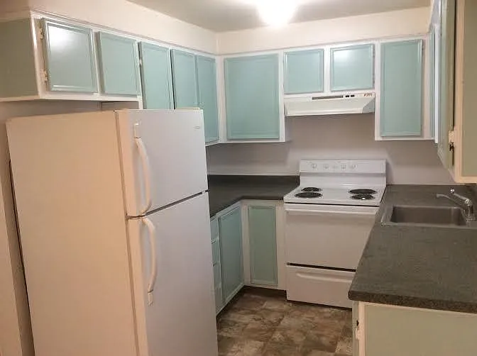 2 bed, 1.5 bath, 950 sqft, $1,450 — Photo 2
