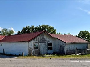 11990 Highway N, Orrick, MO 64077