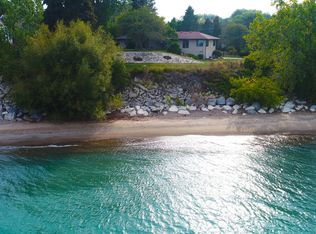 5385 Hunt Club Rd, Racine, WI 53402