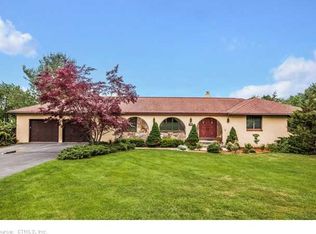 97 Hicksville Rd, Cromwell, CT 06416