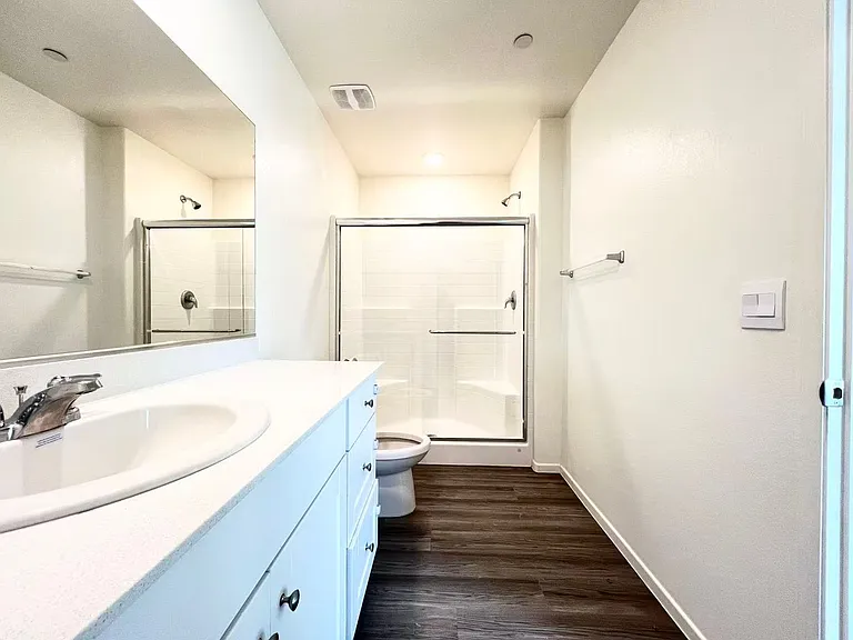 1923 Stanza Vista St — Photo 17