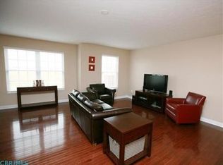 5950 Woodshire Dr, Westerville, OH 43081