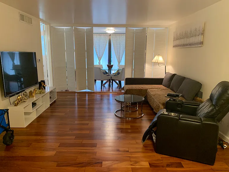 1650 Ala Moana Blvd #511 — Photo 36