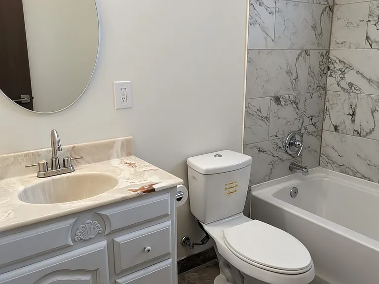 290 E Mesquite Blvd #A — Photo 10