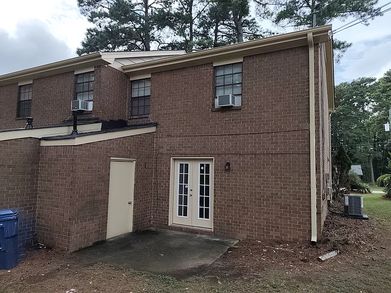 480 Charleston Ln — Photo 22