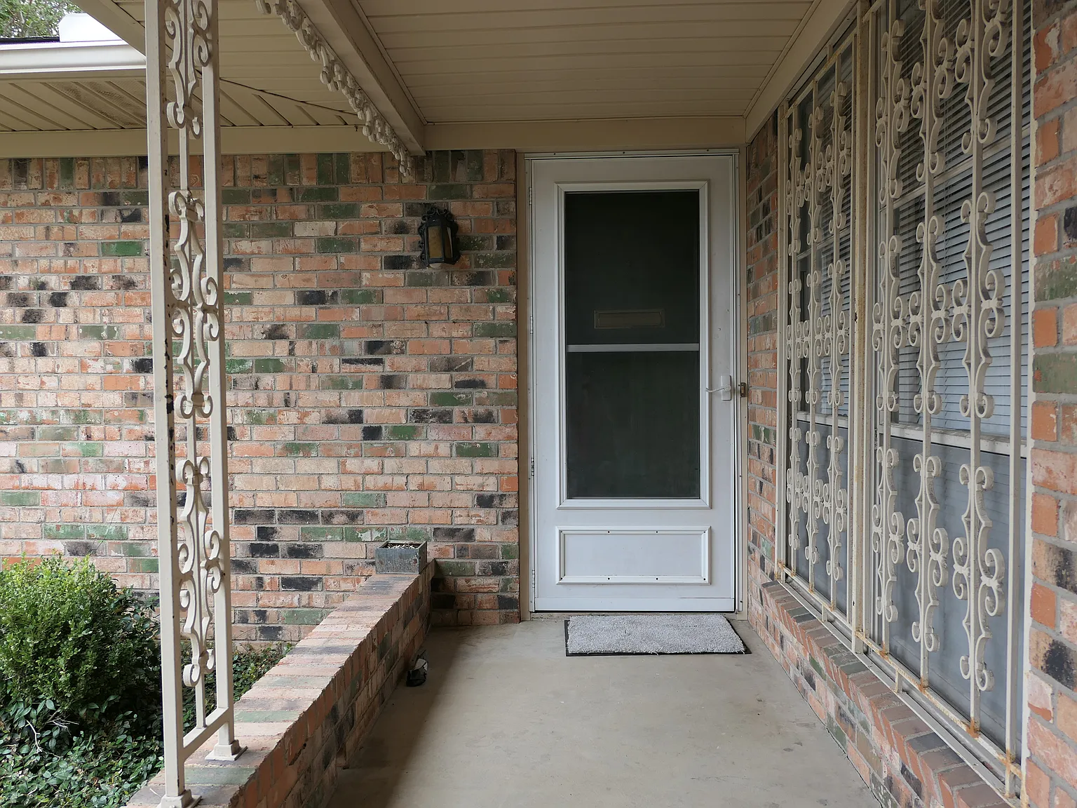 2 bed, 1608 sqft, $2,395 — Photo 3