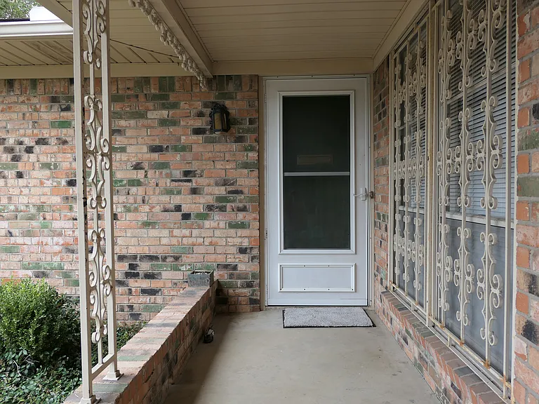 6315 Rincon Way — Photo 3
