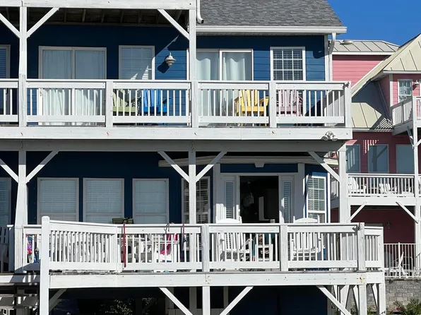 9929 Louise Howard Court, Emerald Isle, NC 28594