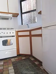 Rented by City Connections Realty