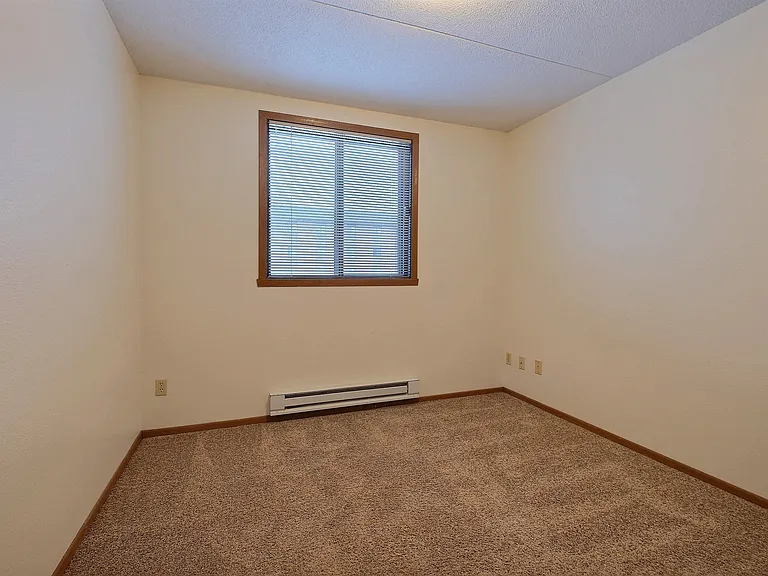 Fargo, ND France Apartments | Bedroom