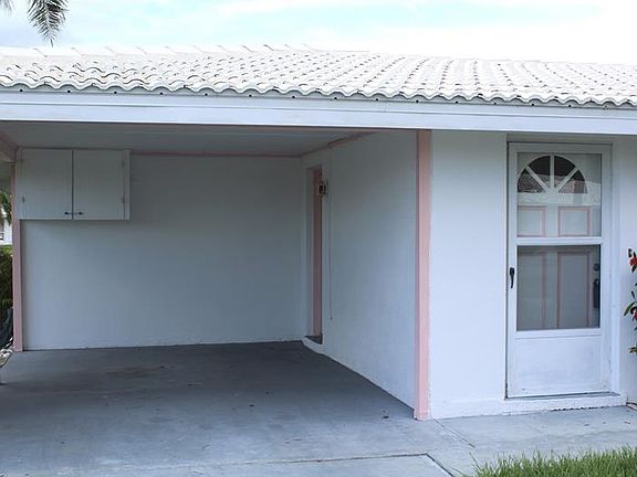 3rd image of 523 Circlewood Dr