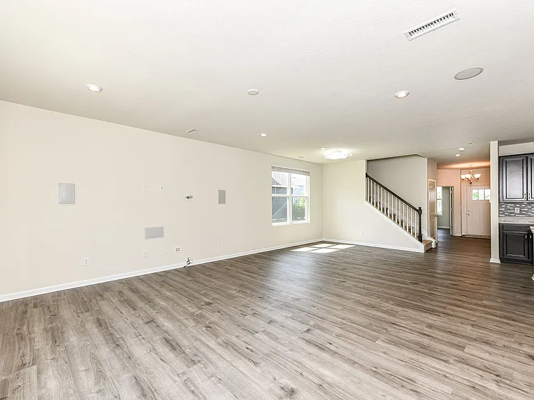 5465 Dunhaven Rd — Photo 18