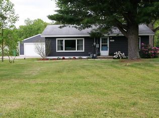 10597 Summit Ave NE, Rockford, MI