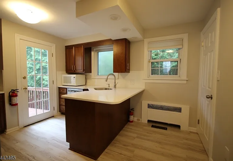 22 Sunset Dr — Photo 6