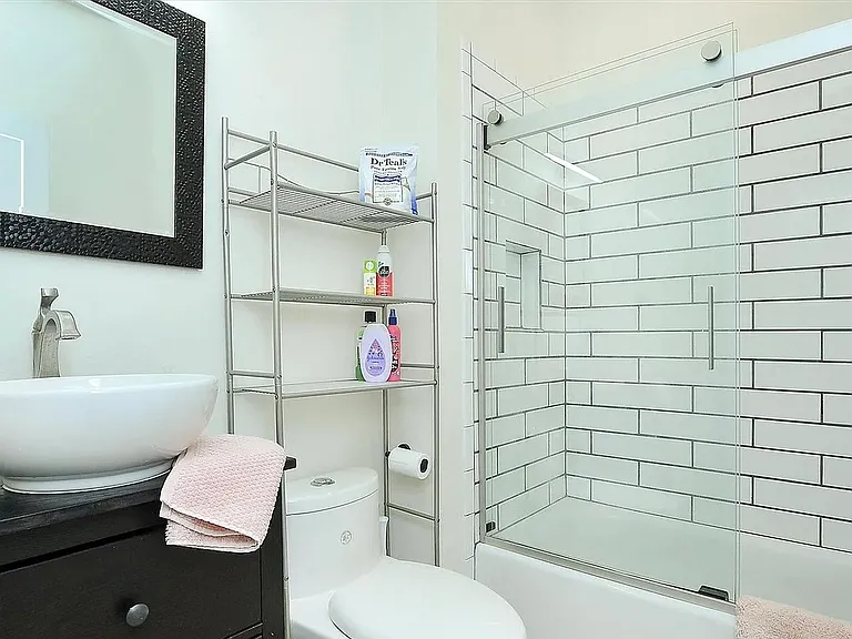 408 Eddy Ln — Photo 6