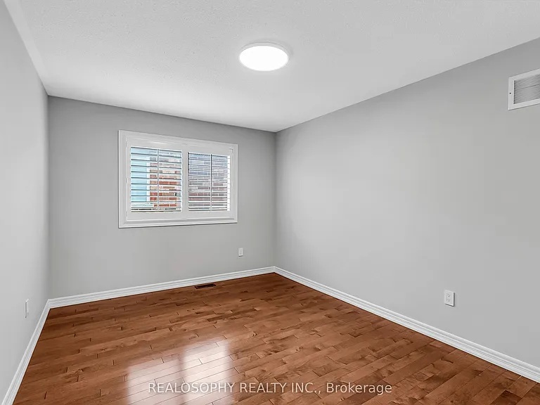 284 Bilbrough St — Photo 22