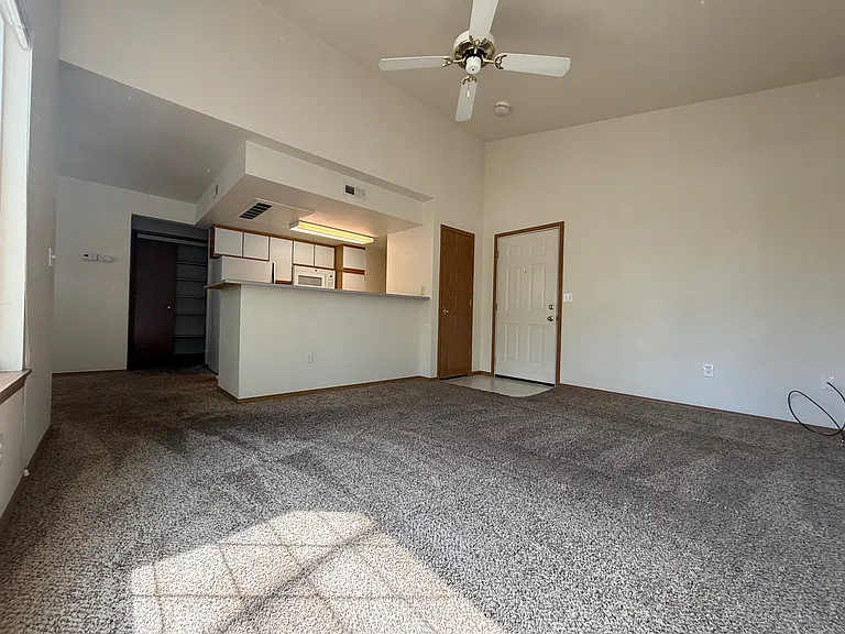 3260 N Lakegrove Ln #201 — Photo 5