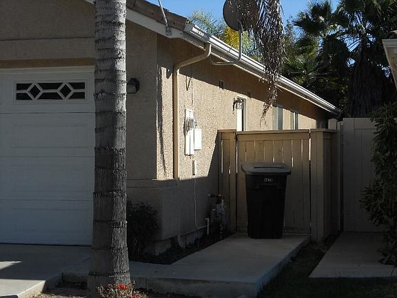 3rd image of 32175 Camino Marea