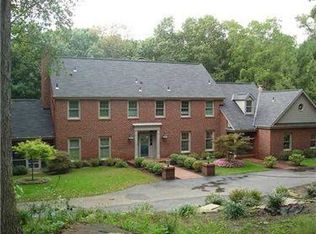 165 Highland Rd, Blawnox, PA 15238