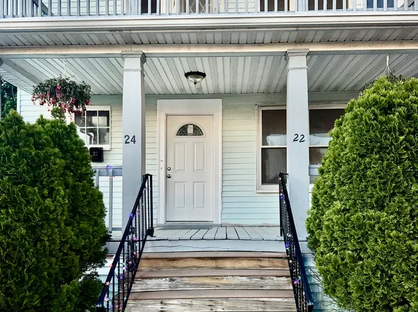 22 Greenwood Ave, Quincy, MA 02170
