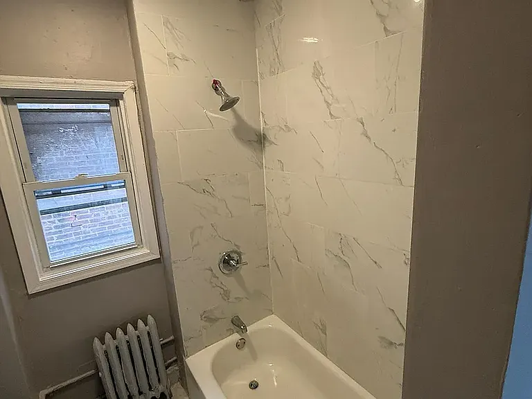 352 Fair St #1 — Photo 8