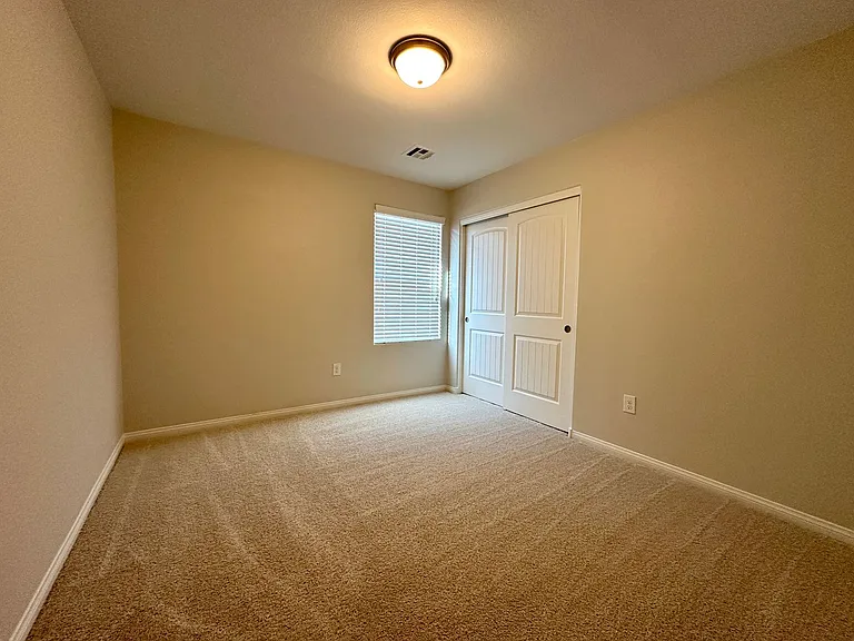 6130 Villa Lante Ave — Photo 12