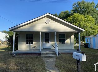 204 Saint Matthews Rd, Erwin, NC 28339