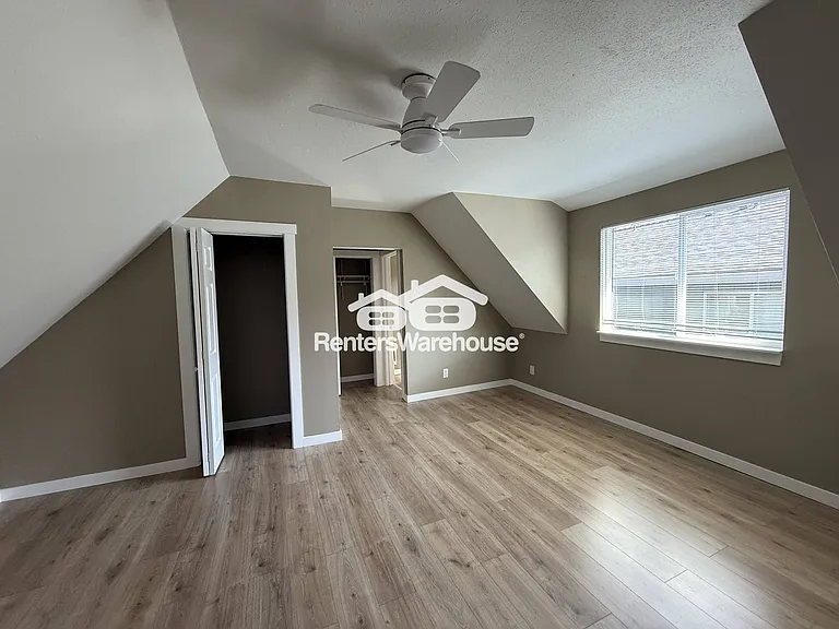 616 S G St #4 — Photo 4