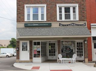 108 S Broad St, Grove City, PA 16127