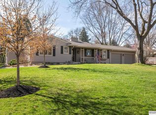 324 N 91st St, Omaha, NE 68114