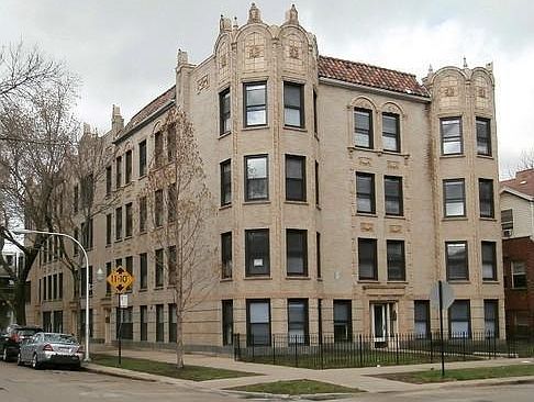 1st image of 1110 W Balmoral Ave APT 2
