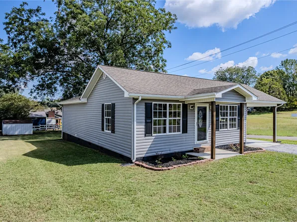518 Reynolds St, Englewood, TN 37329