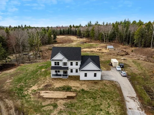 26 Meetinghouse Hill Road, Deerfield, NH 03037