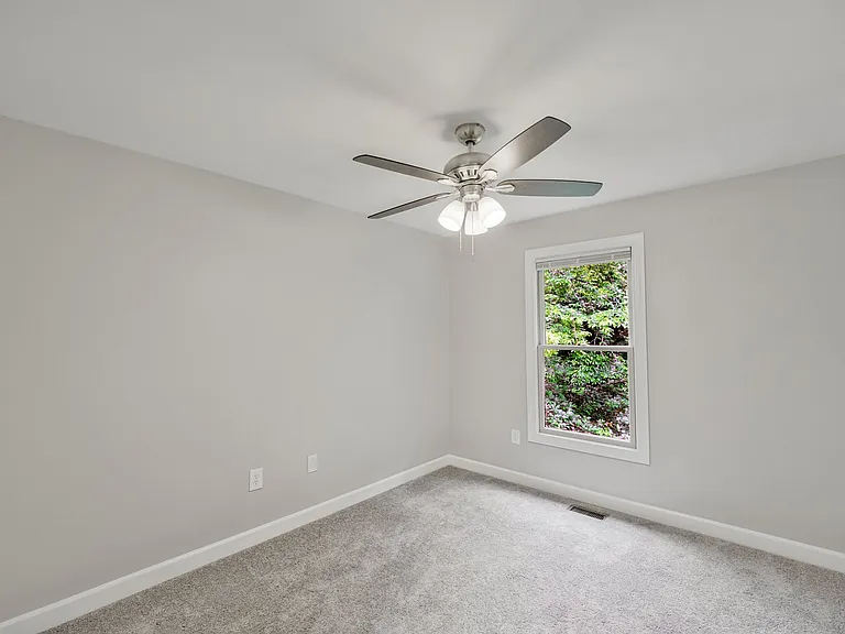 4287 Exeter Dr — Photo 33