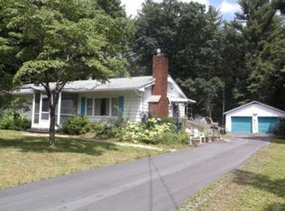 117 Spencer Rd, Dingmans Ferry, PA 18328