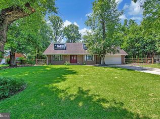 8825 Briarcroft Ln, Laurel, MD 20708