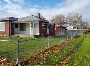 902 Grant Ave, Medford, OR 97501