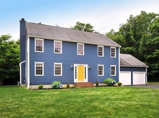 138 Pine Tree Ln, Raynham, MA 02767